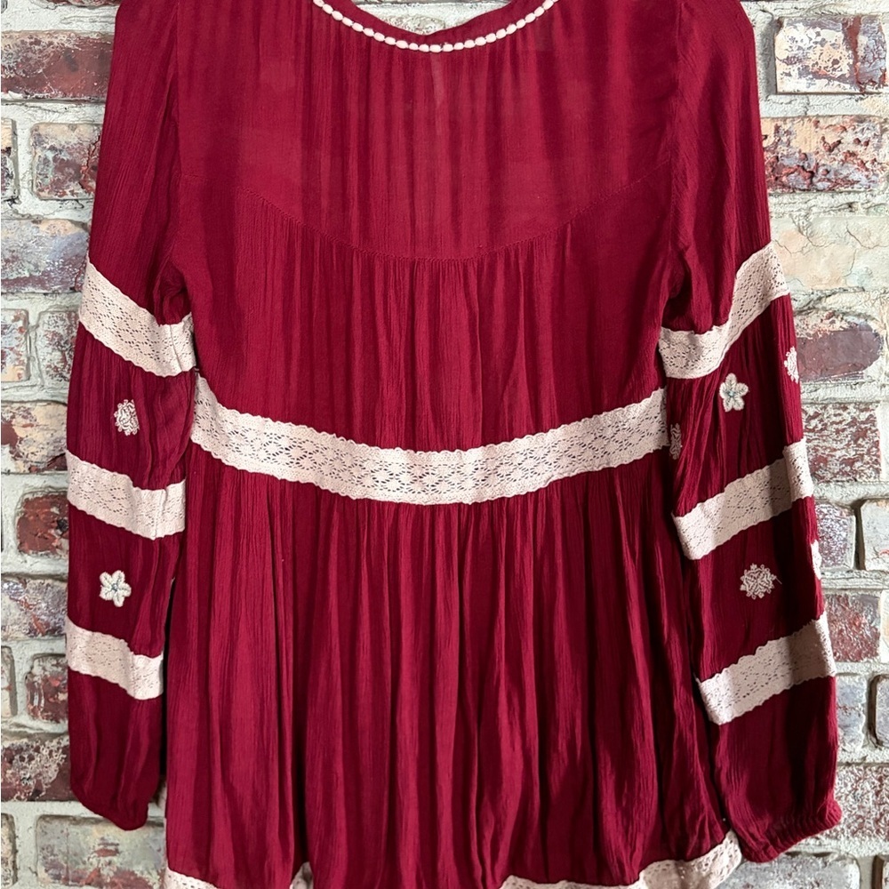 Free People Iris Top NWOT Cranberry XS Boho Embroidered Lace Peasant Blouse - Picture 6 of 7